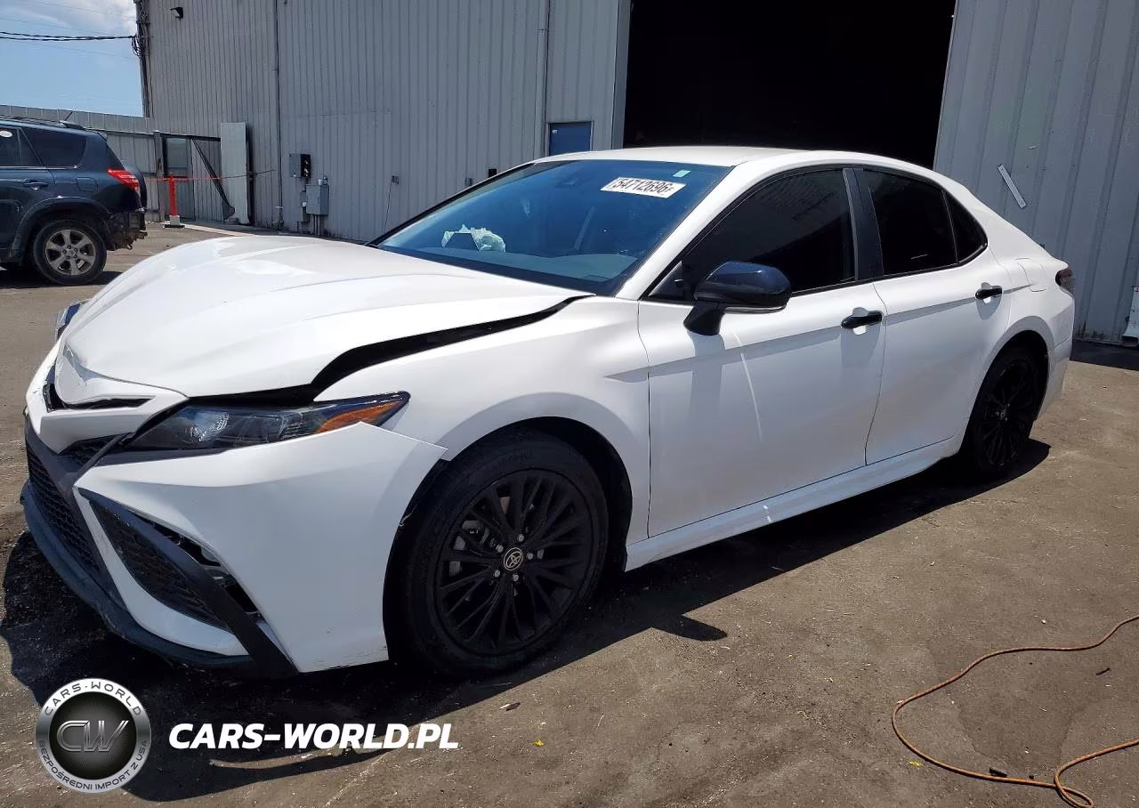 2021 Toyota Camry Se Nightshade