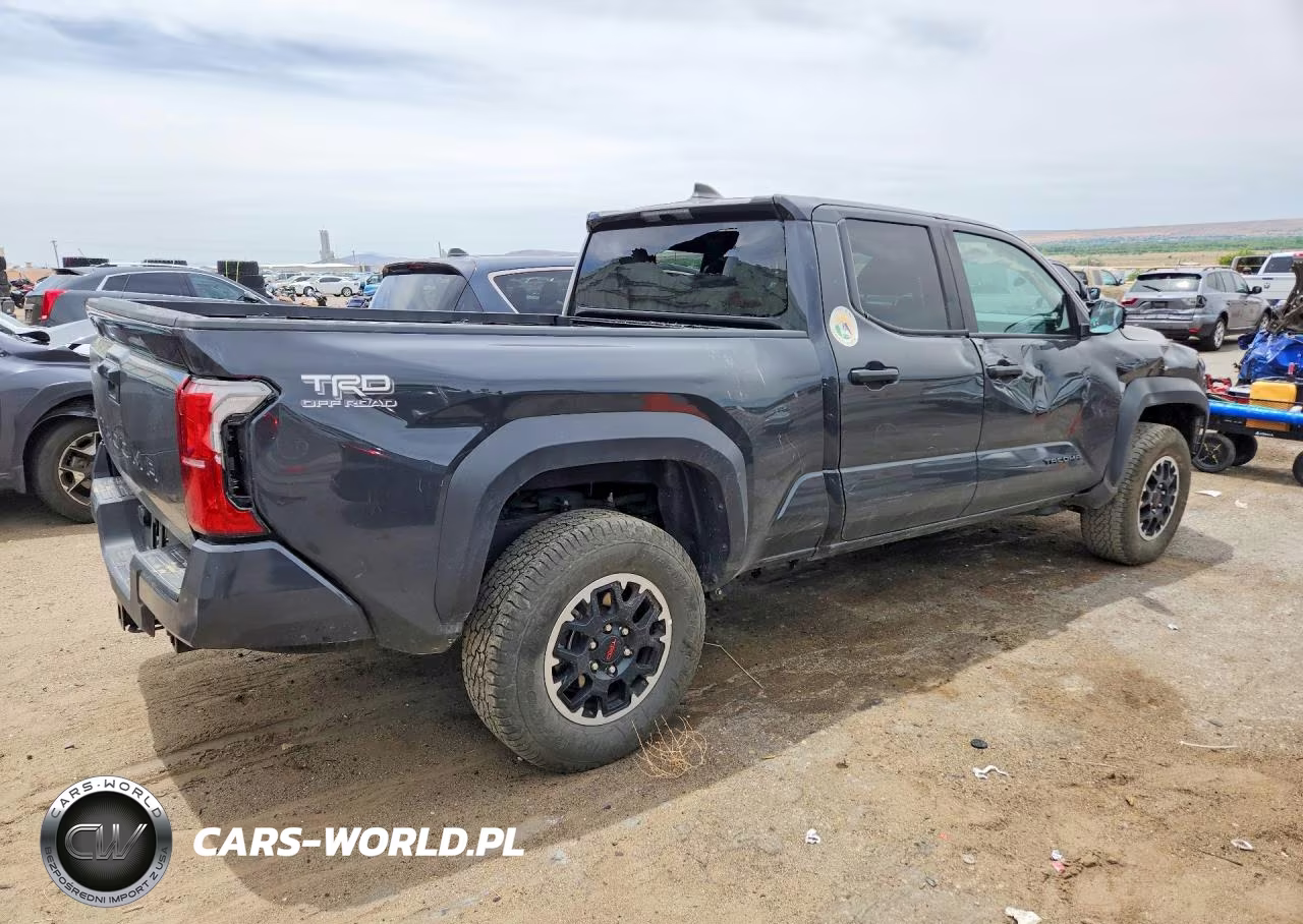 2025 Toyota Tacoma Trd Off-Road VIN:3TMLB5JN1SM124485 - 3