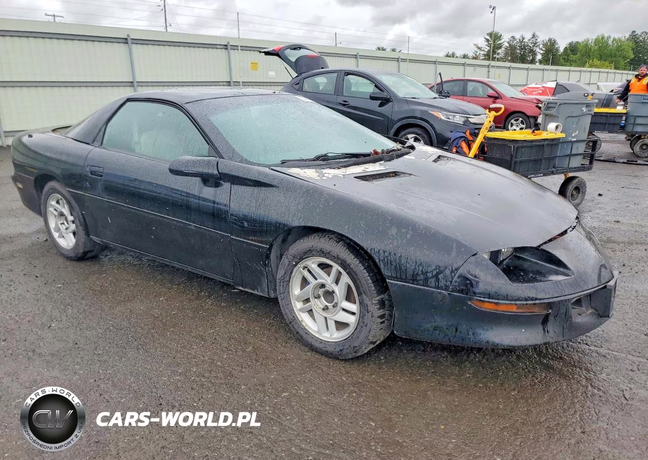 1996 Chevrolet Camaro Z28 VIN:2G1FP22P1T2143093 - 4