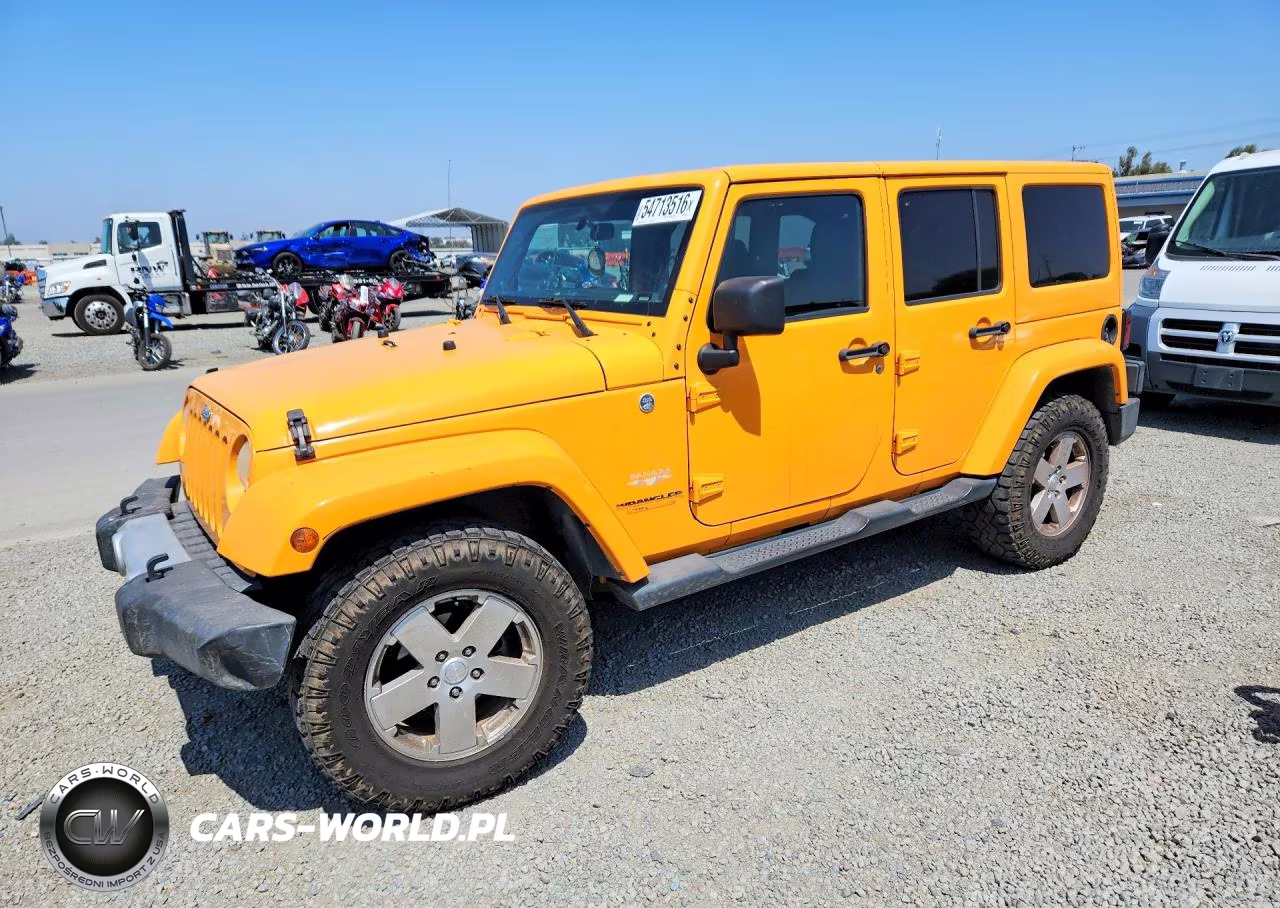 2012 Jeep Wrangler Unlimited Sahara – zdjęcie 1 z 12