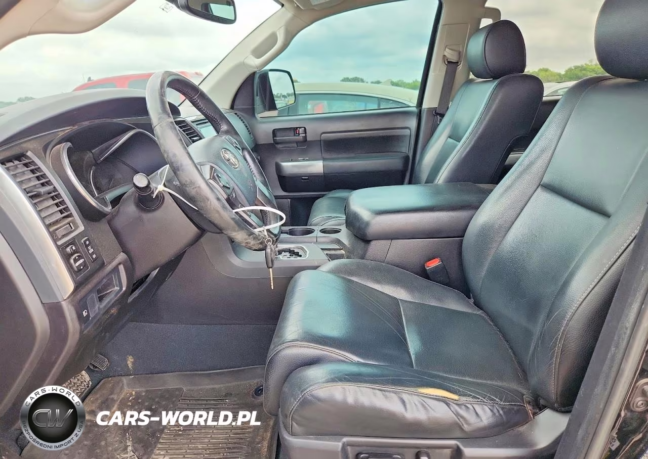 2019 Toyota Sequoia Trd Sport VIN:5TDBY5G10KS171389 - 7