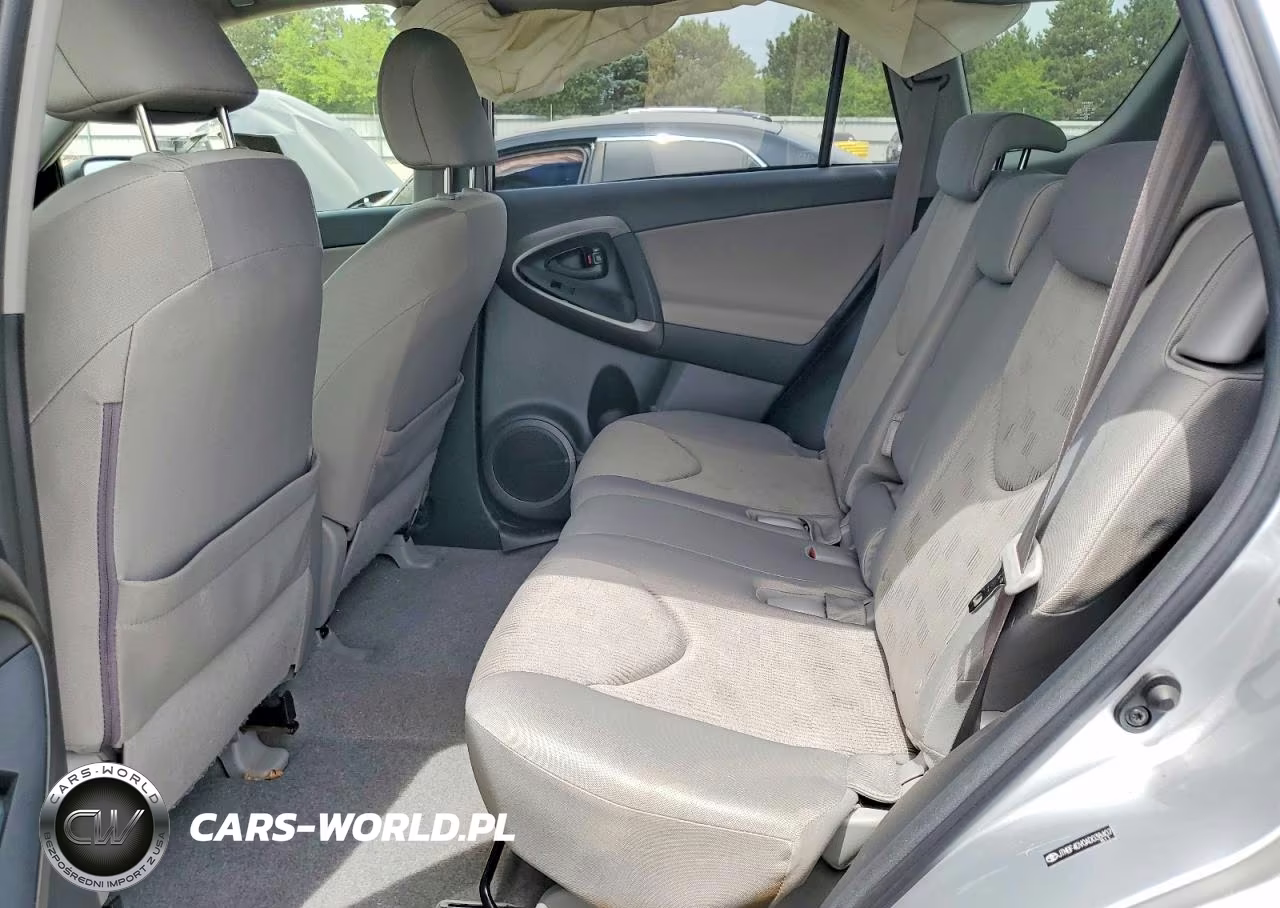 2010 Toyota Rav4 Base VIN:JTMBF4DV0AD038407 - 10
