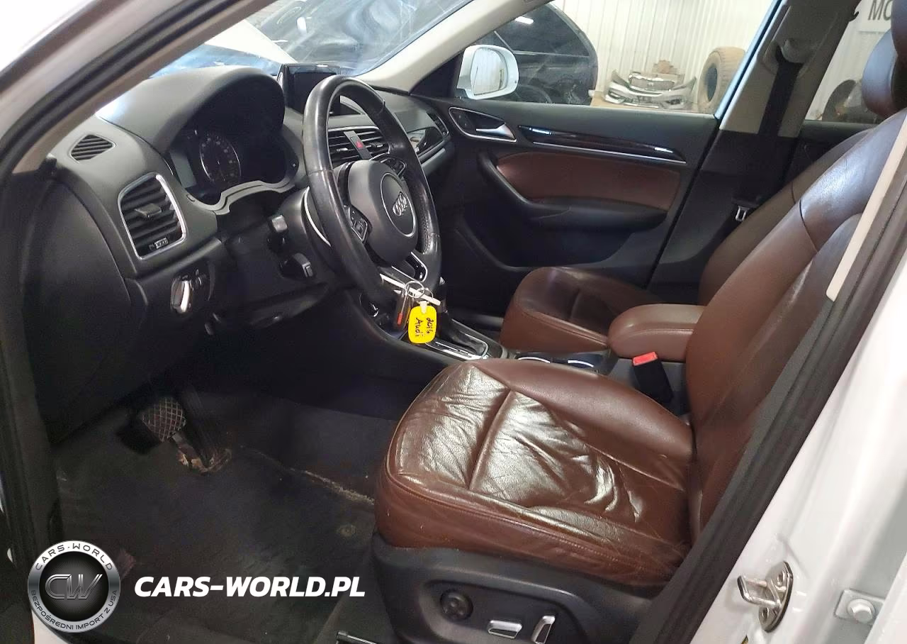 2016 Audi Q3 Premium Plus VIN:WA1EFCFS5GR014779 - 7