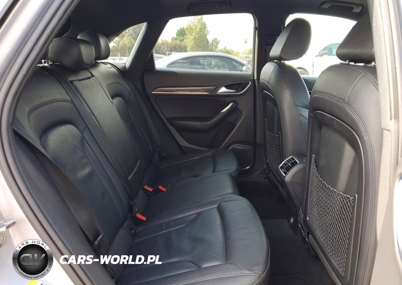 2016 Audi Q3 Prestige VIN:WA1GFCFS6GR003279 - 11