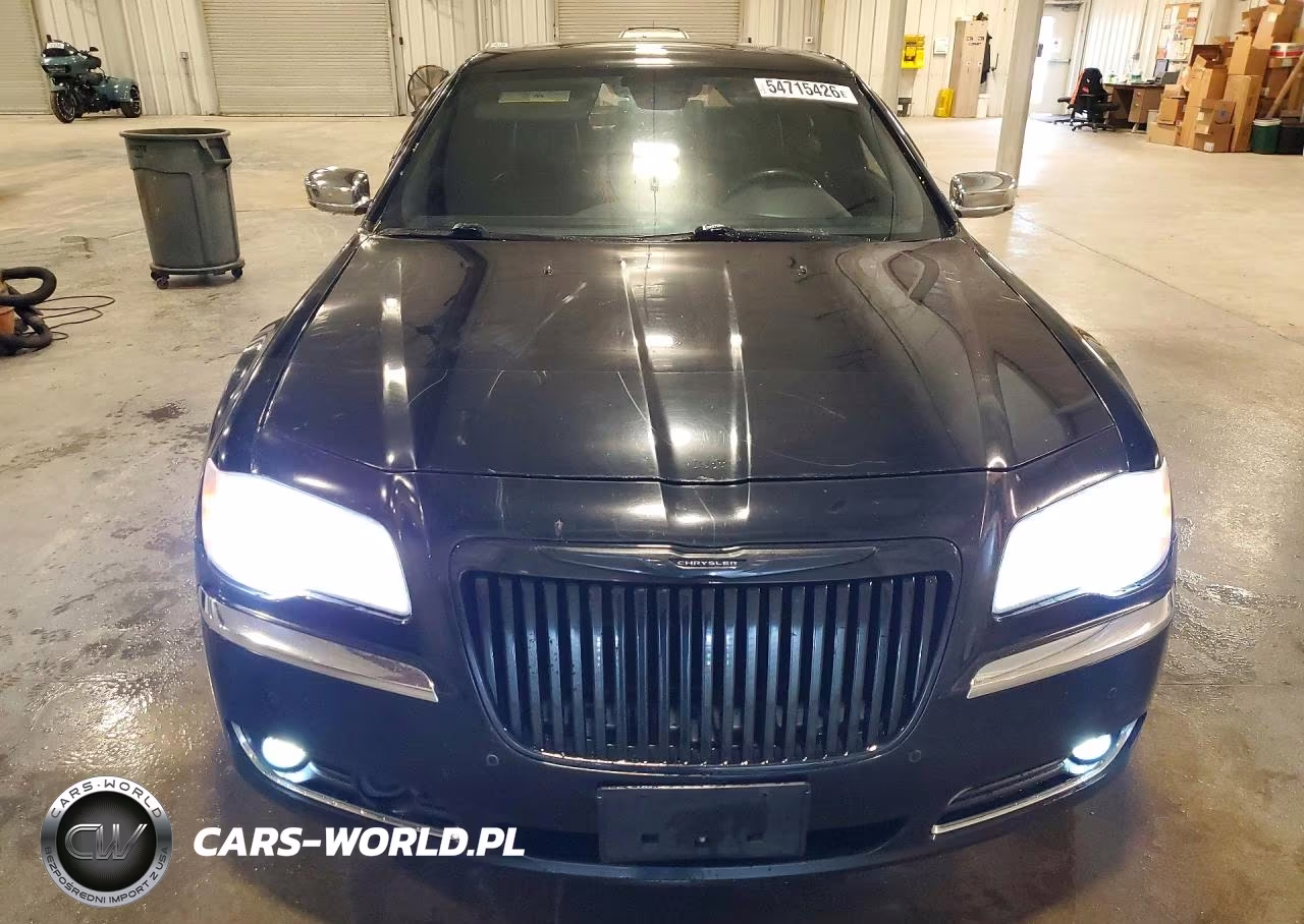 2012 Chrysler 300C VIN:2C3CCAKT2CH197114 - 5