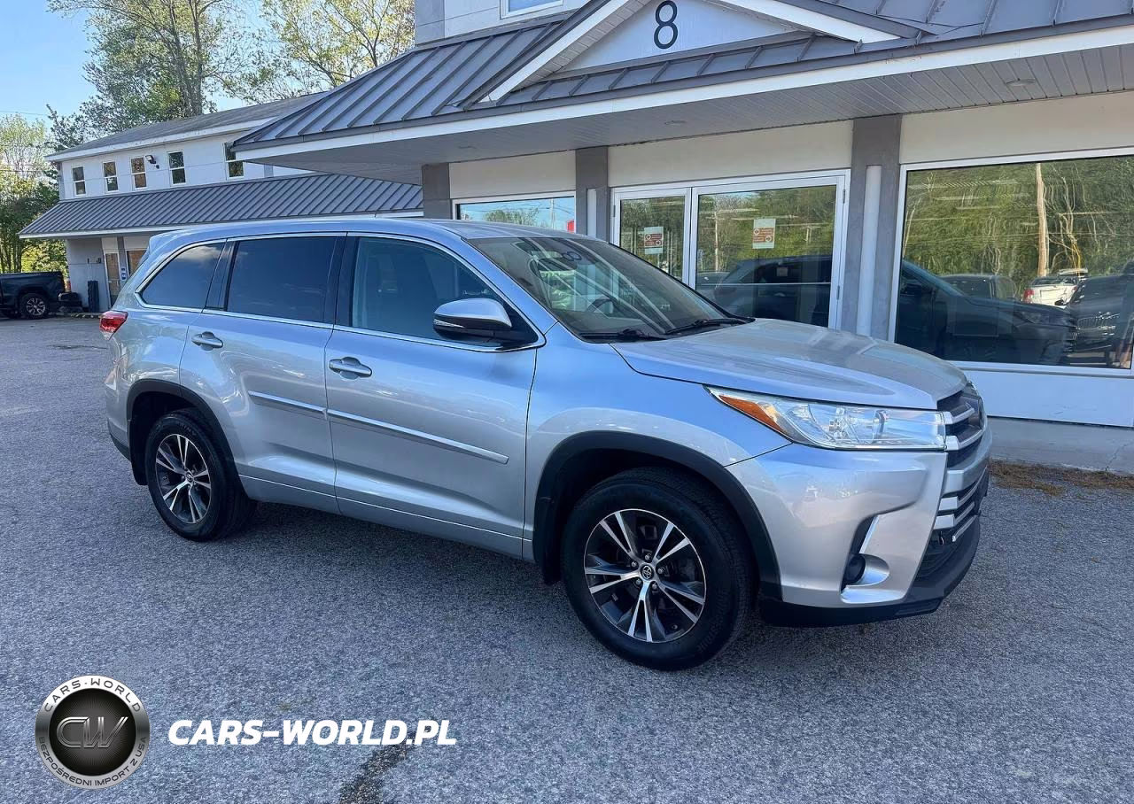 2018 Toyota Highlander Le