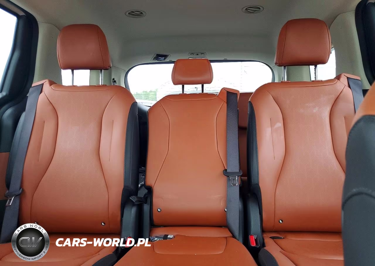 2024 Kia Carnival Sx VIN:KNDNE5H32R6424163 - 10