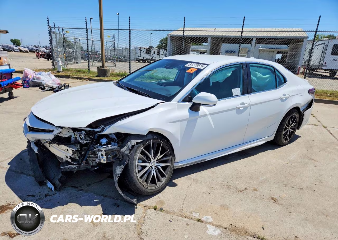 2023 Toyota Camry Se