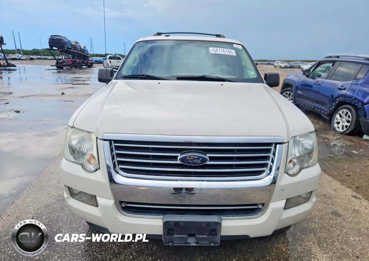 2010 Ford Explorer Xlt VIN:1FMEU6DE5AUA30748 - 5