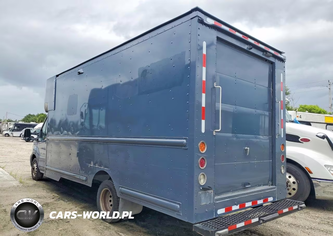 2021 Ford Transit Delivery Truck VIN:1FDDF6P83MKA55207 - 2