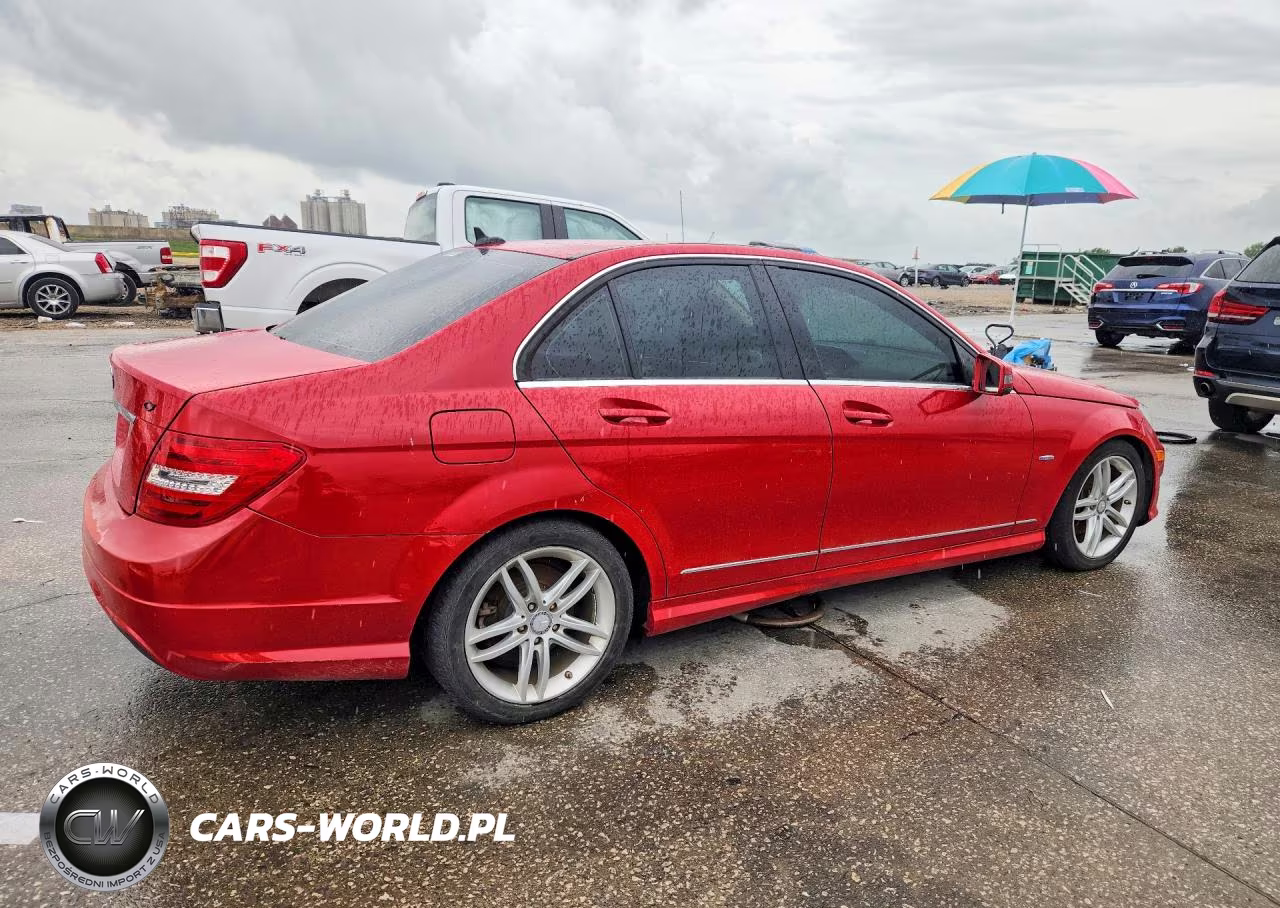 2012 Mercedes-Benz C 250 VIN:WDDGF4HBXCR203980 - 3