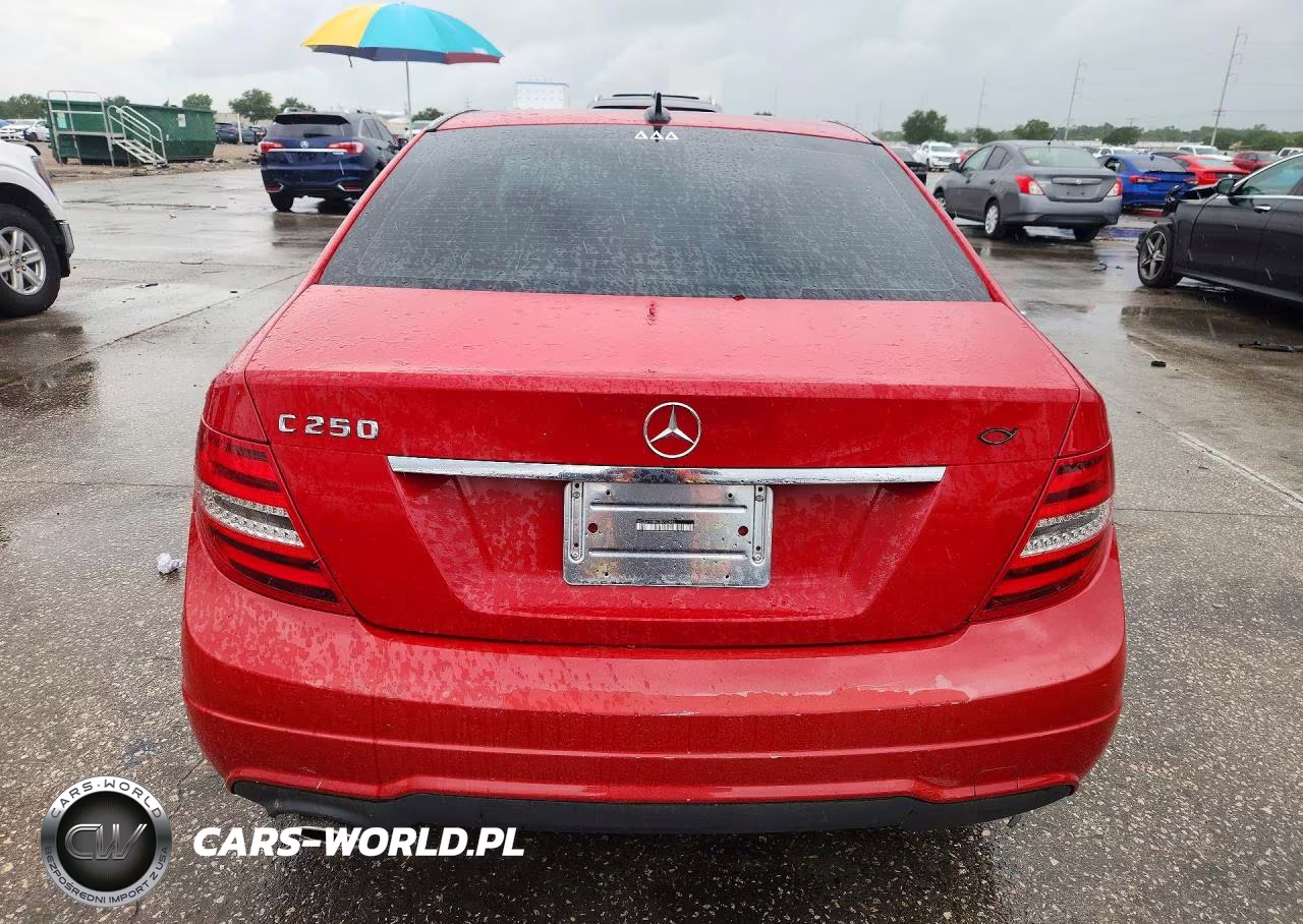 2012 Mercedes-Benz C 250 VIN:WDDGF4HBXCR203980 - 6