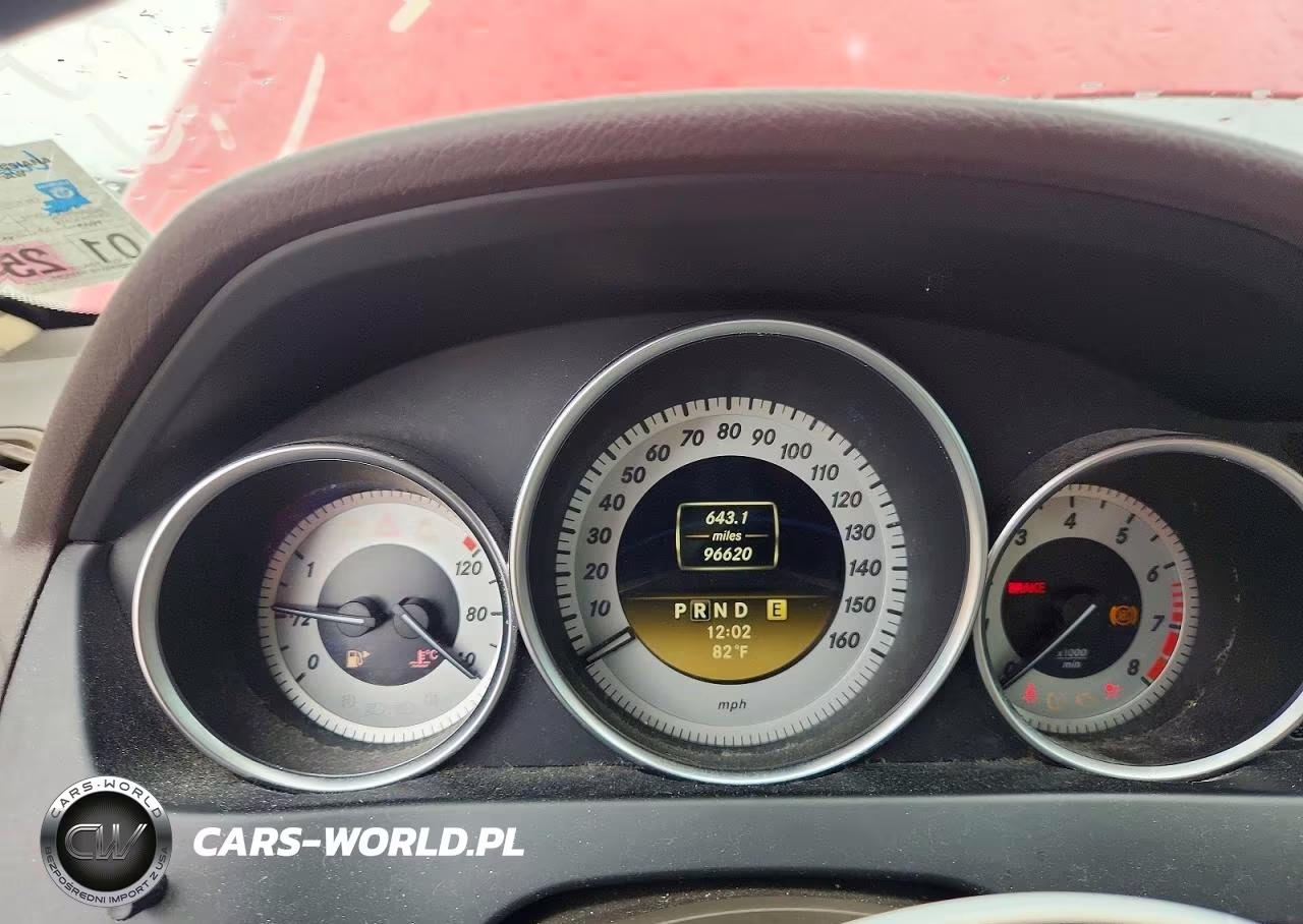 2012 Mercedes-Benz C 250 VIN:WDDGF4HBXCR203980 - 9
