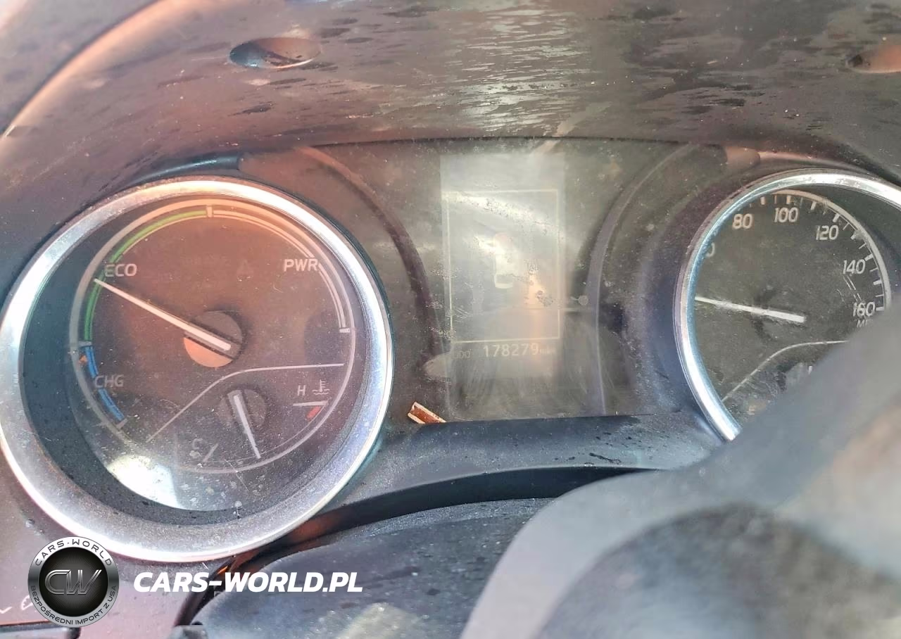 2019 Toyota Camry Le VIN:4T1B31HK2KU006482 - 9
