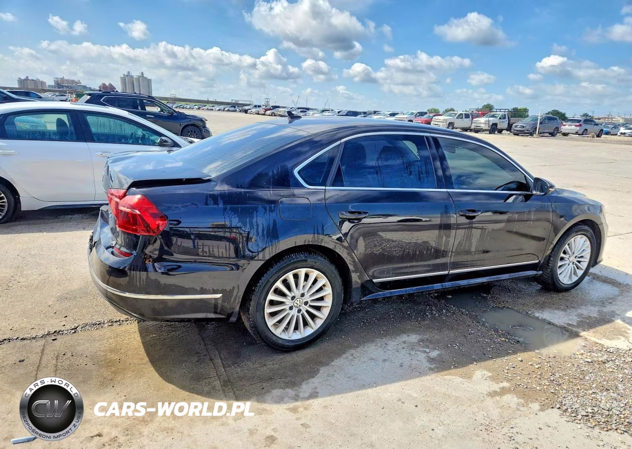 2017 Volkswagen Passat Se VIN:1VWBT7A31HC007340 - 3