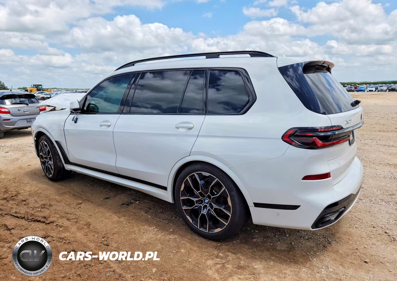 2026 BMW X7 xDrive40I VIN:5UX23EM03T9218133 - 2