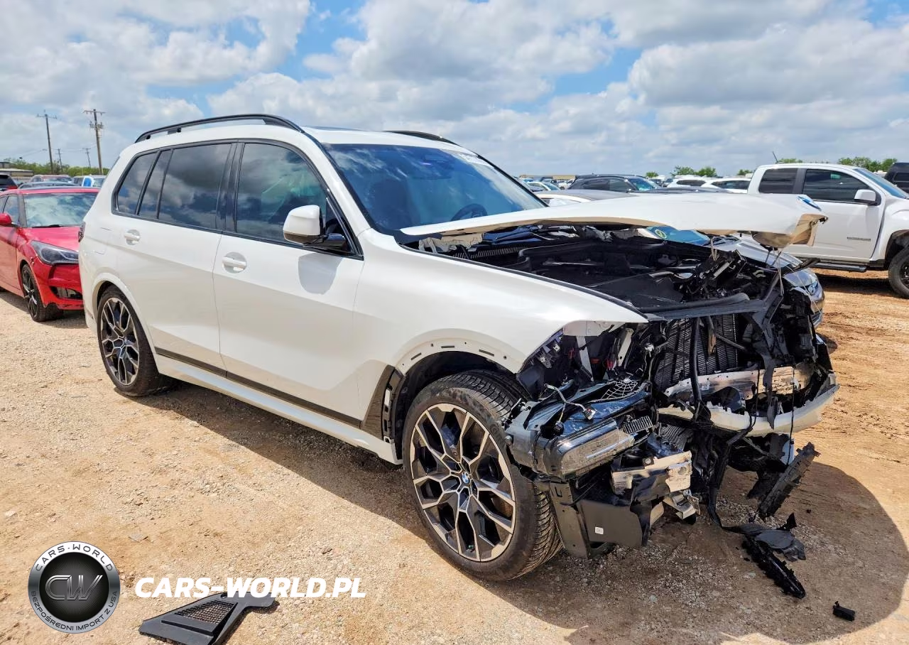 2026 BMW X7 xDrive40I VIN:5UX23EM03T9218133 - 4