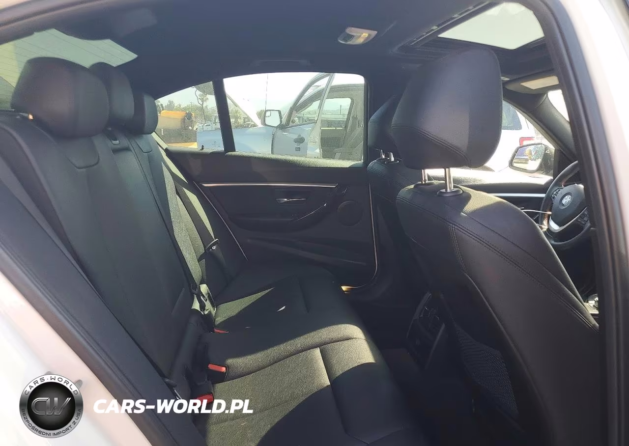 2018 BMW 330E VIN:WBA8E1C5XJA758986 - 10
