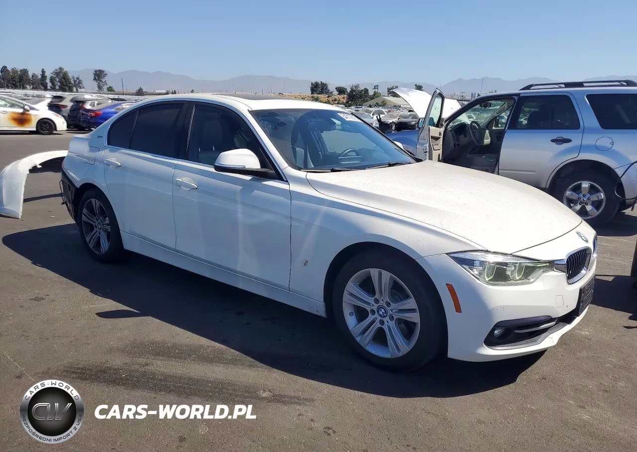 2018 BMW 330E VIN:WBA8E1C5XJA758986 - 4