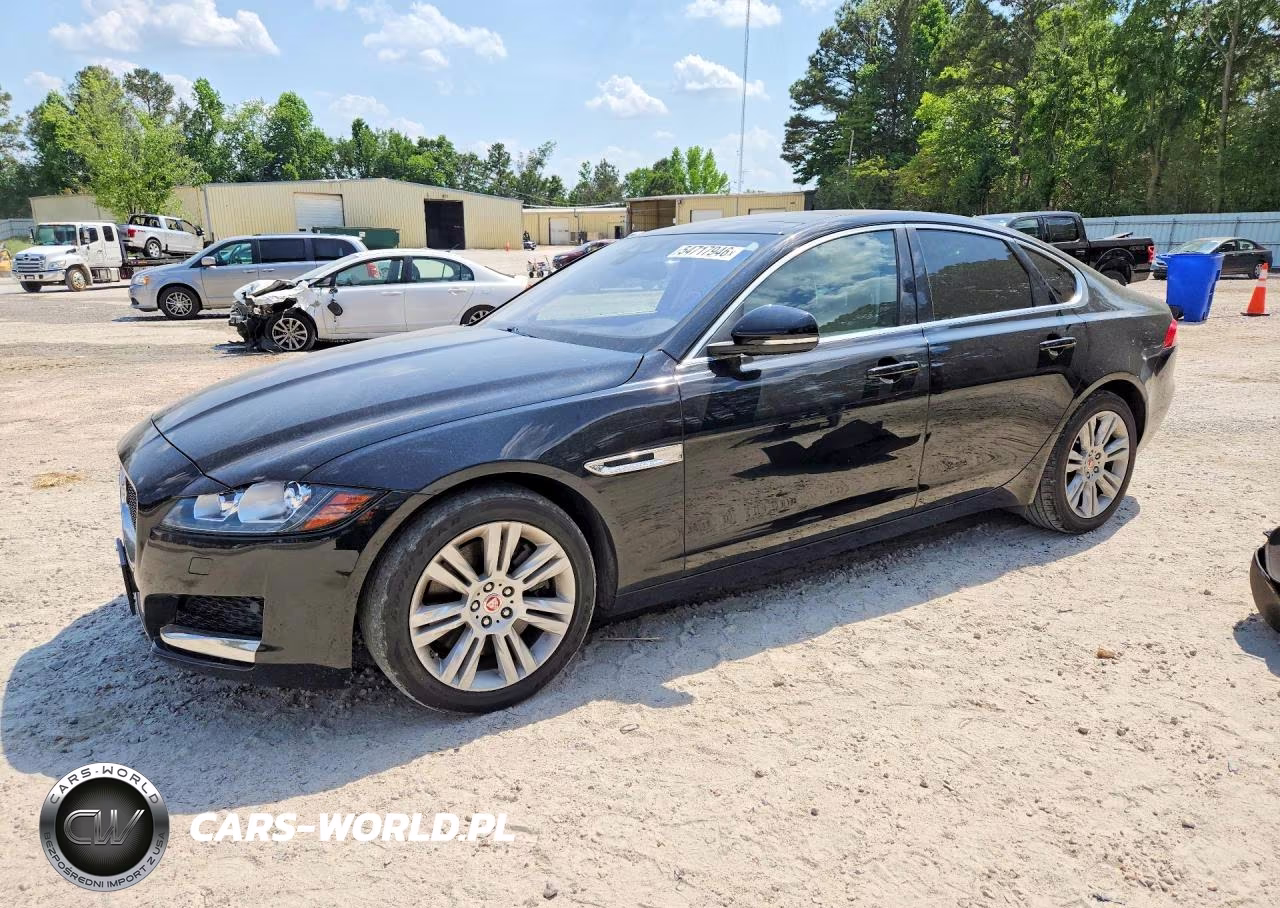 2017 Jaguar Xf