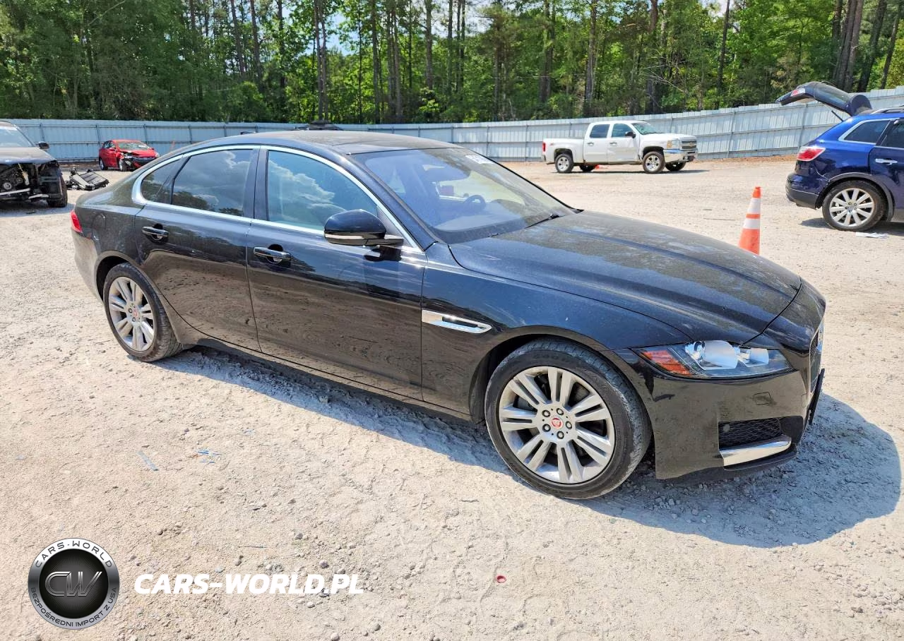 2017 Jaguar Xf VIN:SAJBS4BV5HCY29077 - 4