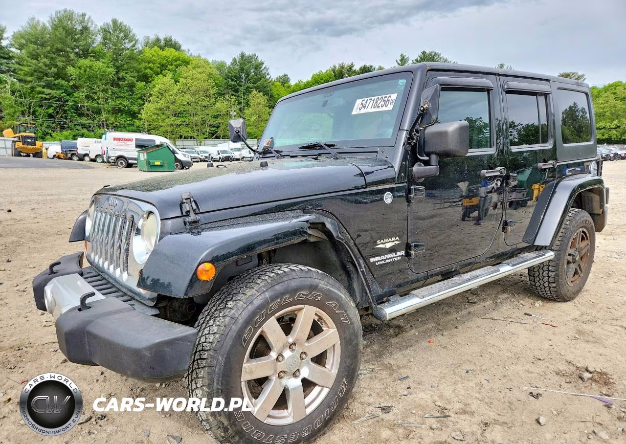 2013 Jeep Wrangler Unlimited Sahara