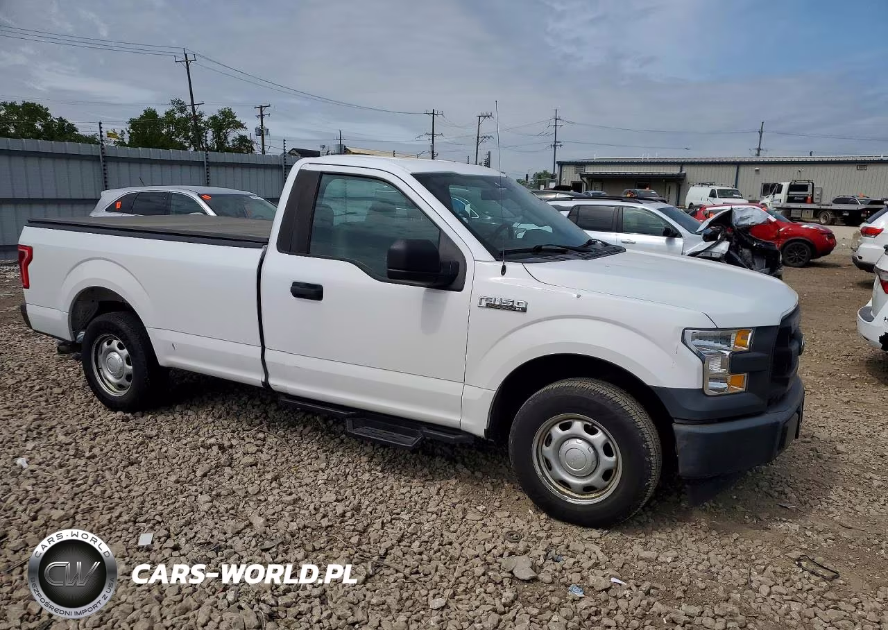 2017 Ford F150 VIN:1FTMF1C87HKD03283 - 4
