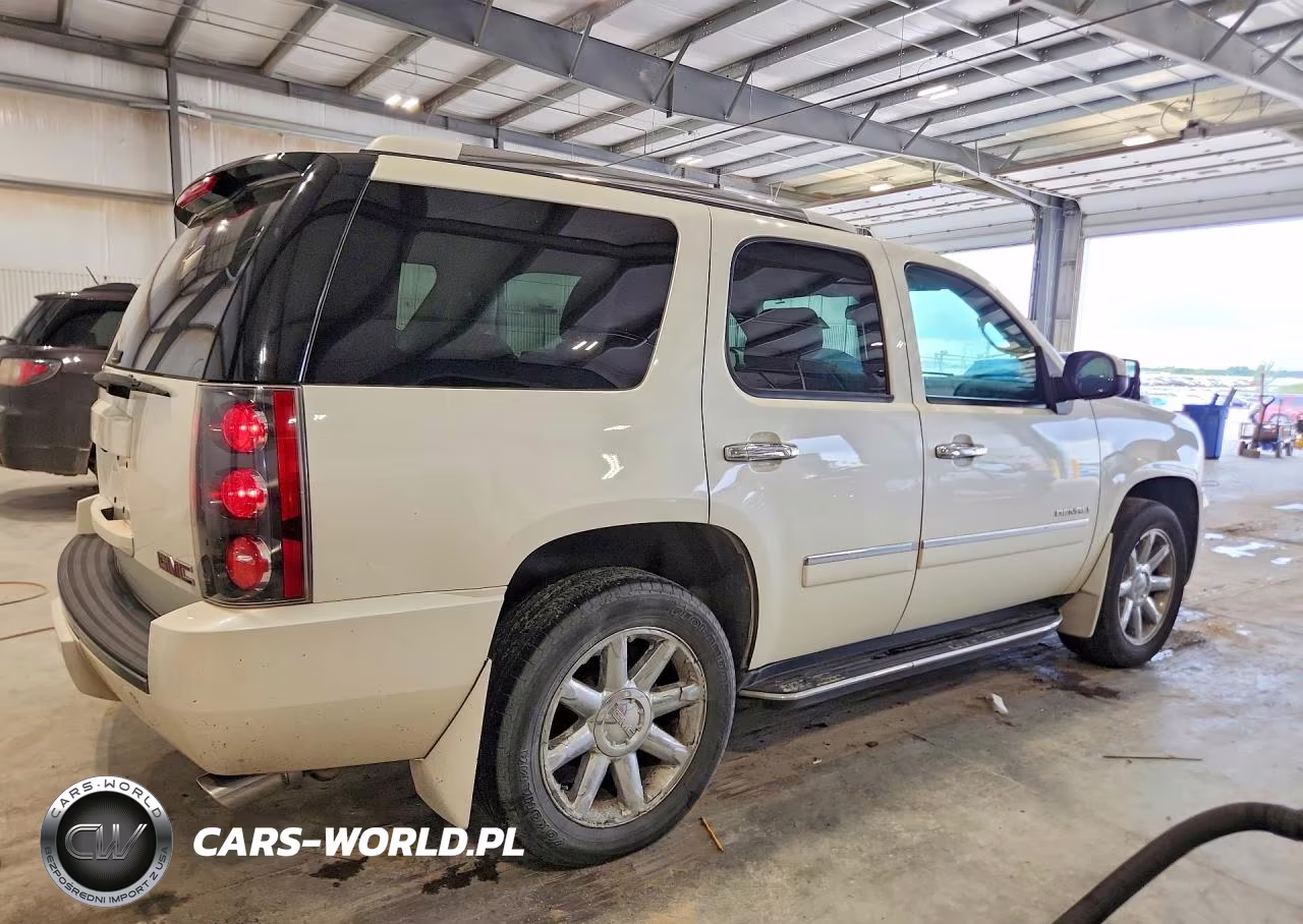 2014 GMC Yukon Denali VIN:1GKS2EEFXER220881 - 3