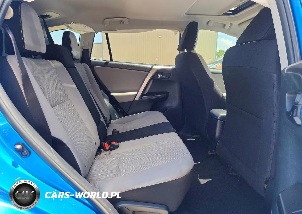 2017 Toyota Rav4 Xle VIN:JTMWFREV1HJ128450 - 10