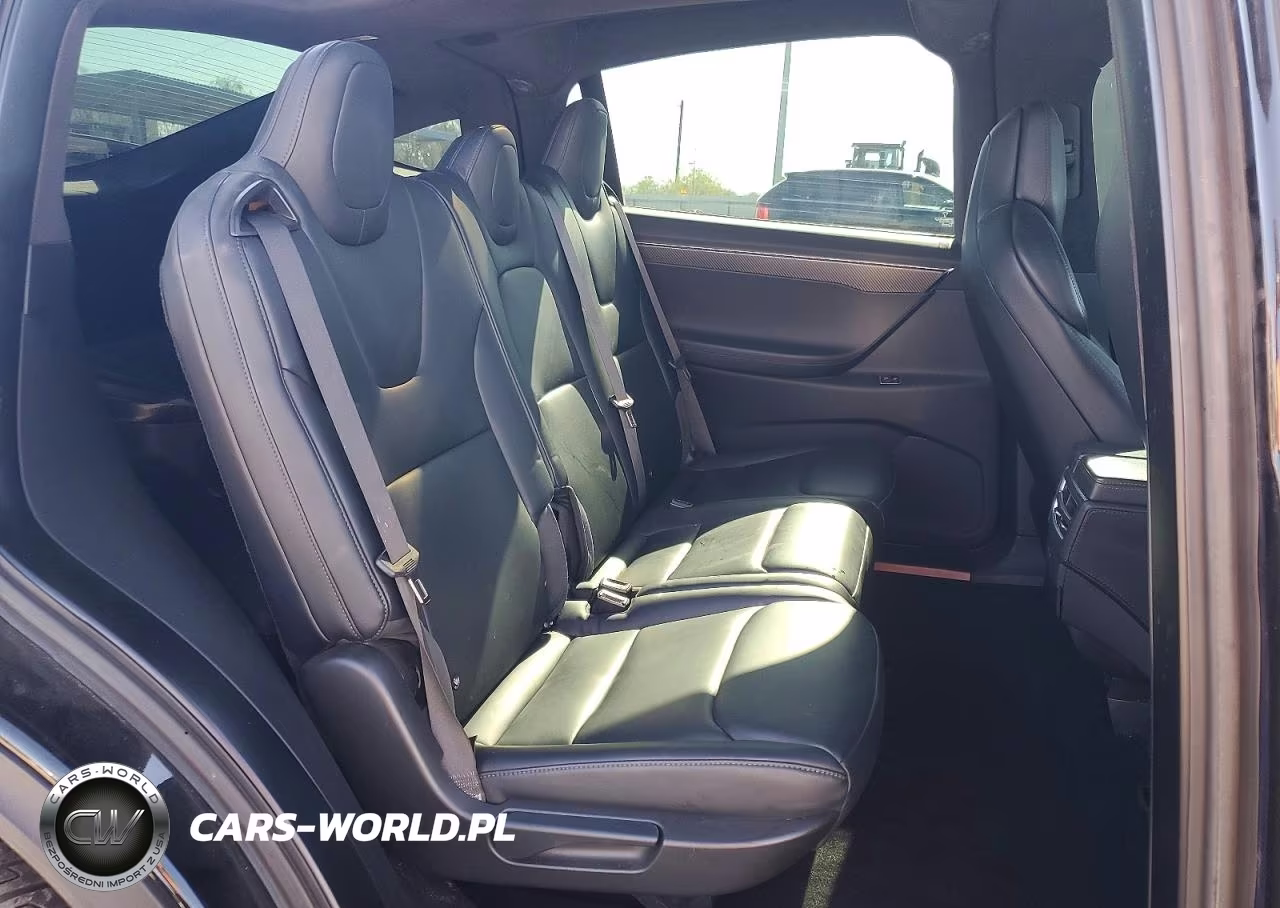 2017 Tesla Model X VIN:5YJXCDE27HF070180 - 11