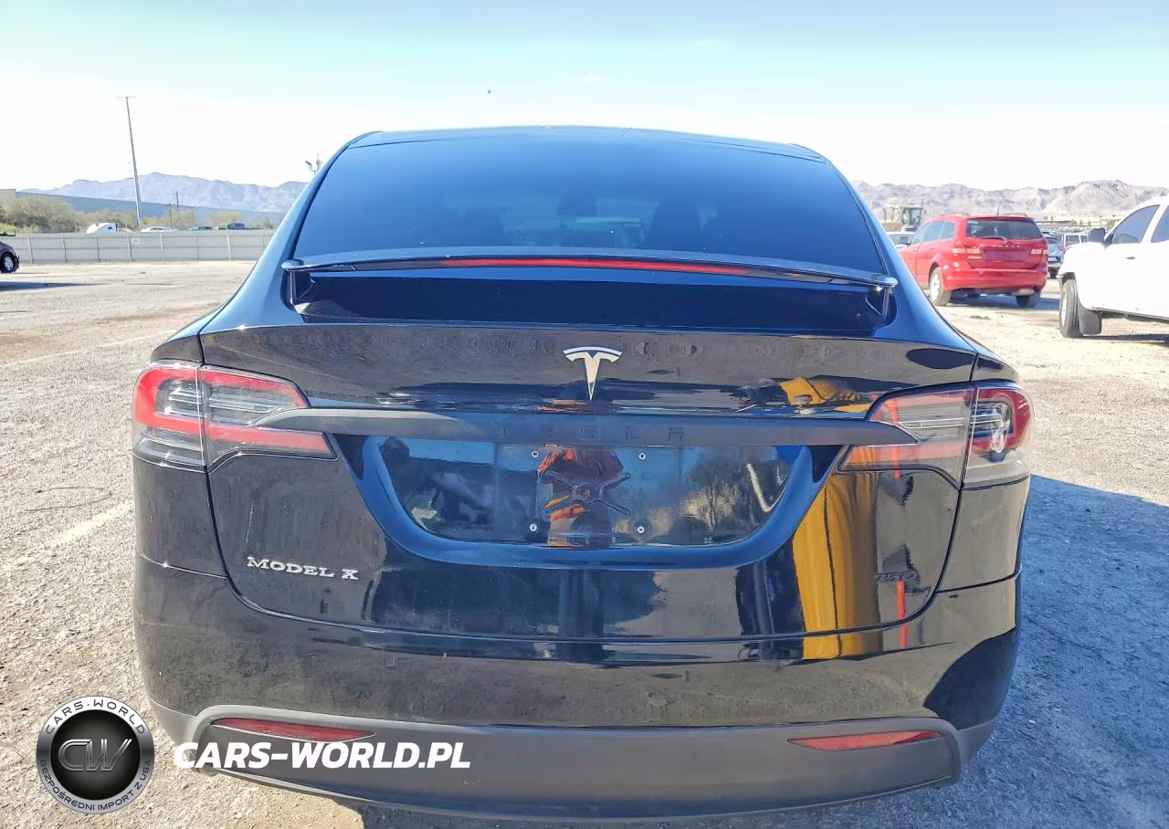 2017 Tesla Model X VIN:5YJXCDE27HF070180 - 6