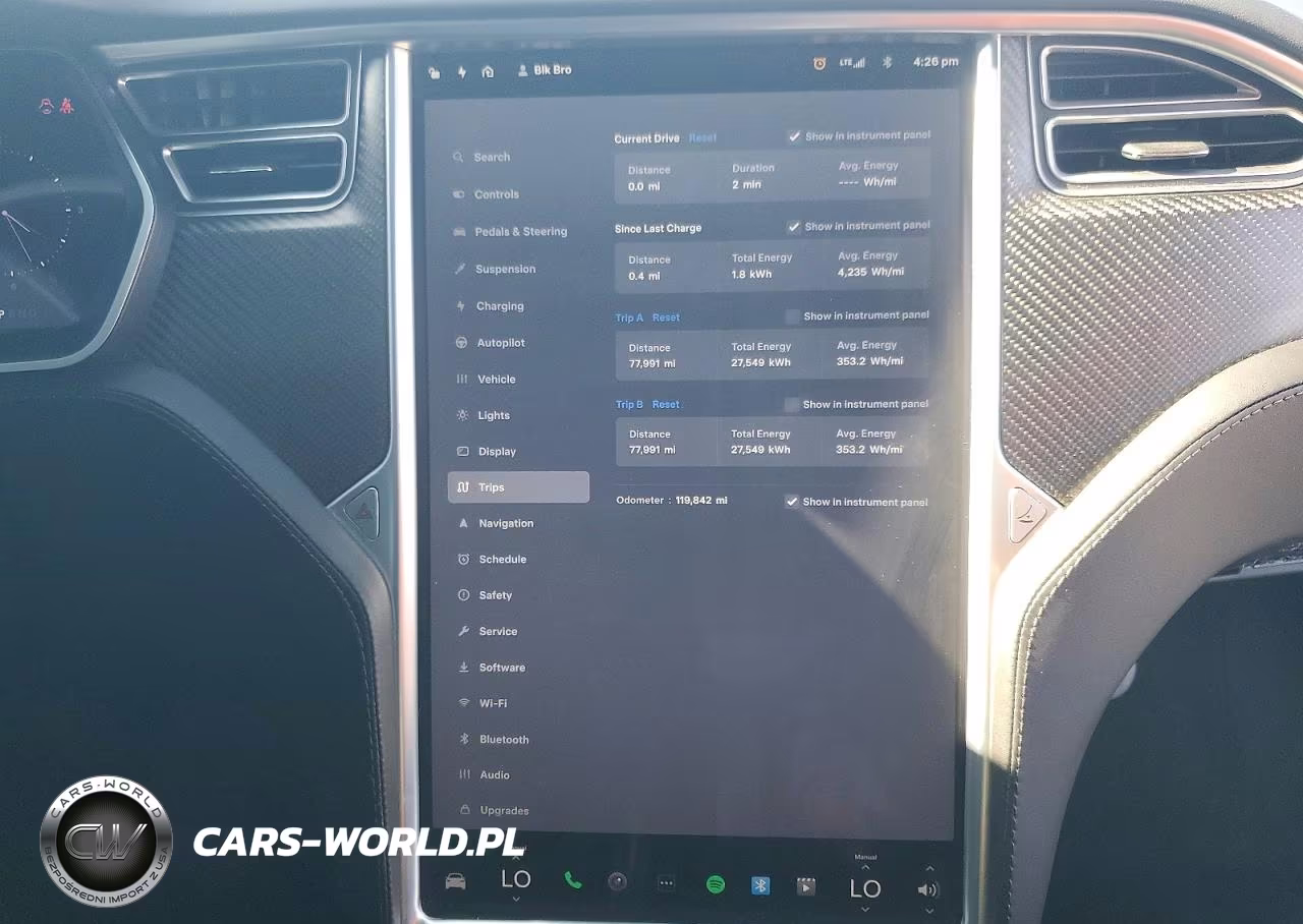 2017 Tesla Model X VIN:5YJXCDE27HF070180 - 9