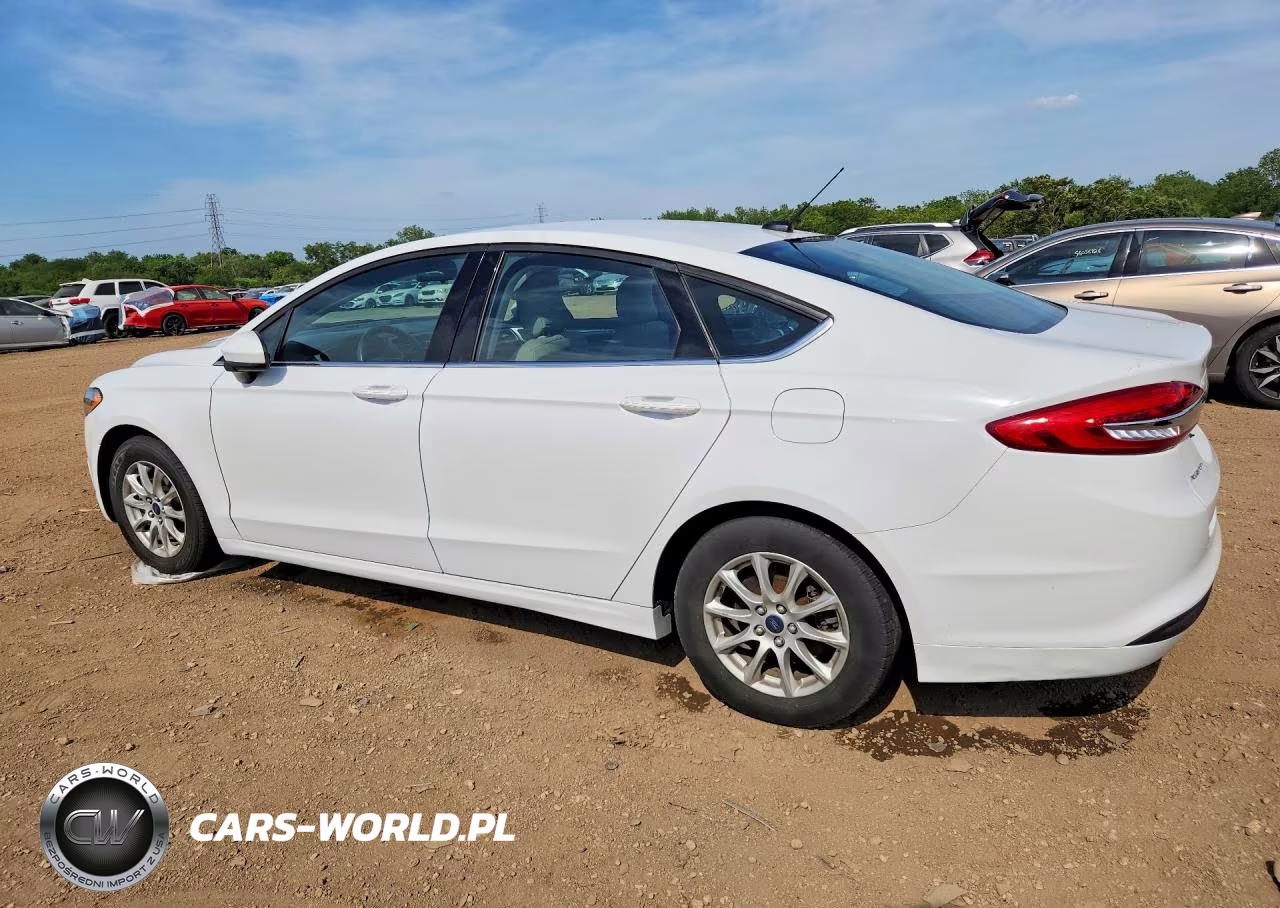 2017 Ford Fusion S VIN:3FA6P0G76HR393710 - 2