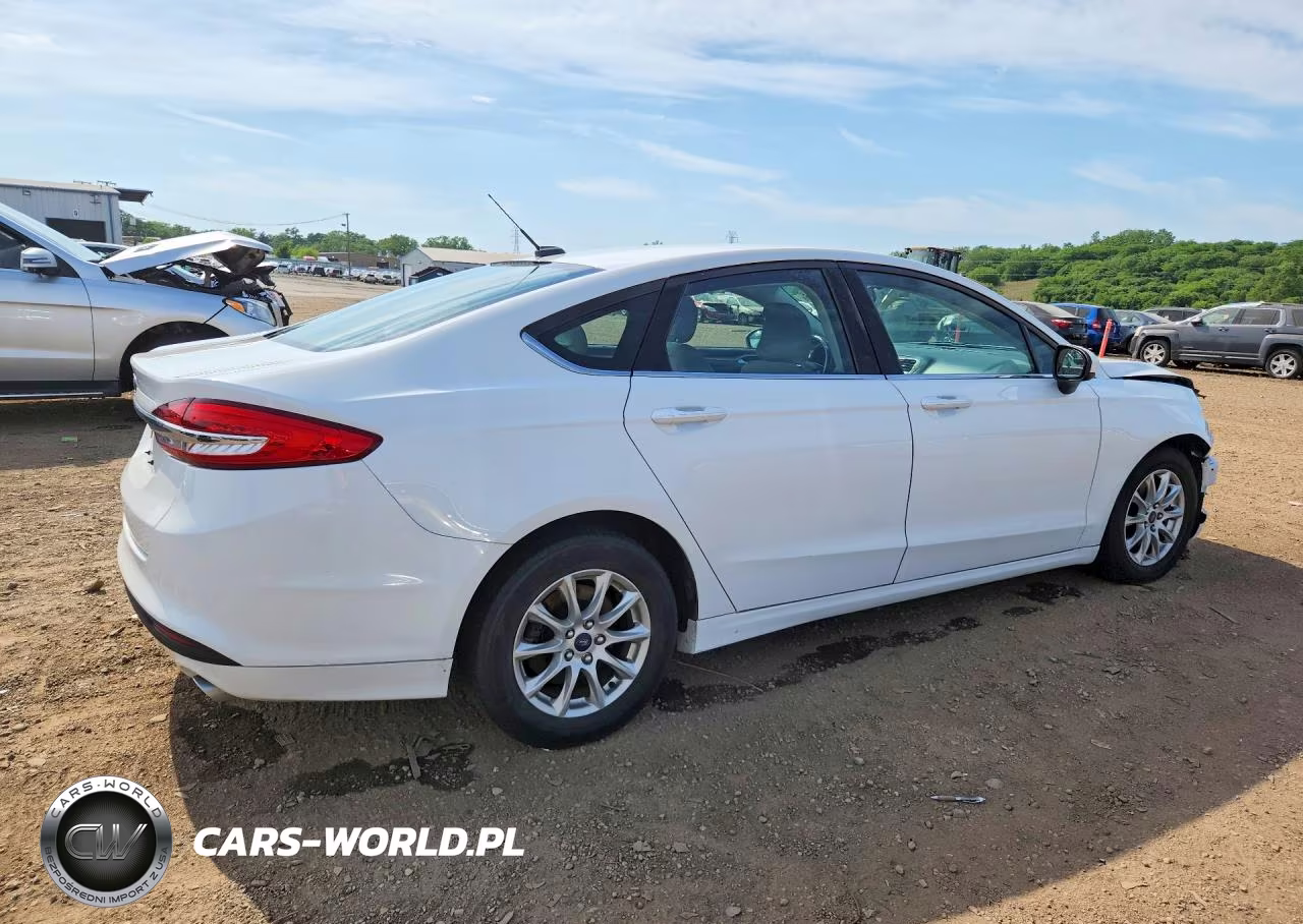 2017 Ford Fusion S VIN:3FA6P0G76HR393710 - 3