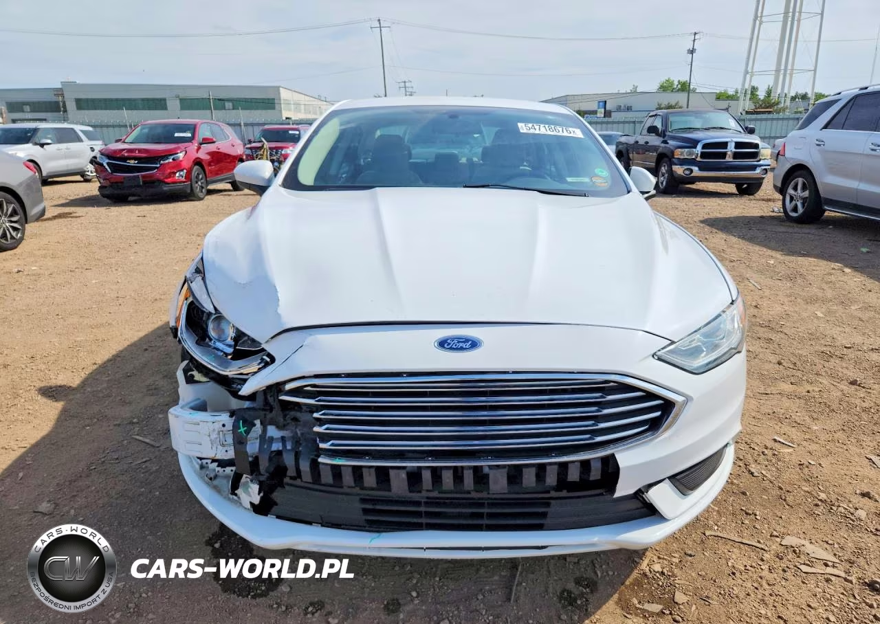 2017 Ford Fusion S VIN:3FA6P0G76HR393710 - 5