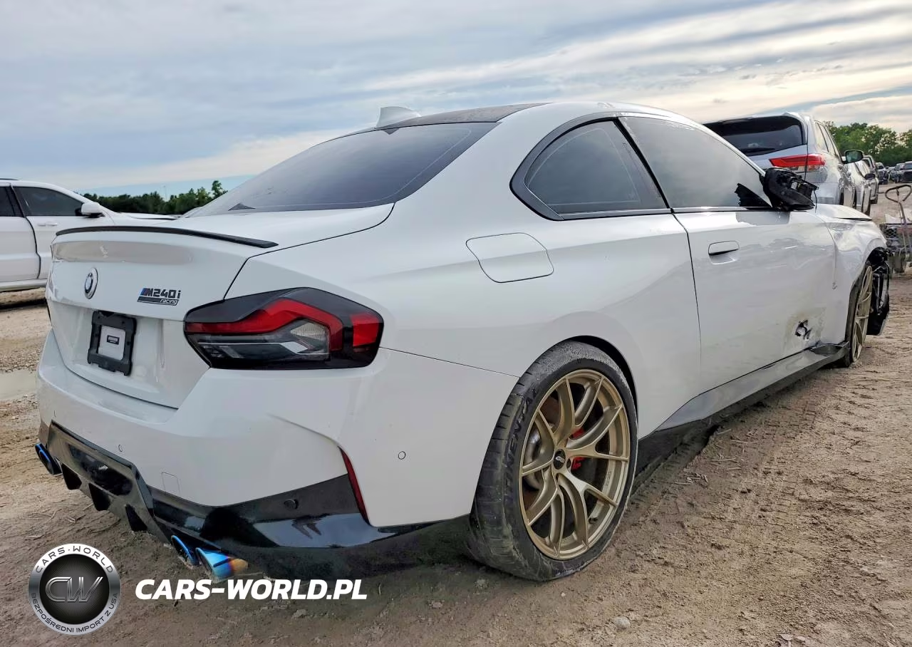 2022 BMW M240Xi VIN:3MW53CM0XN8C49182 - 3