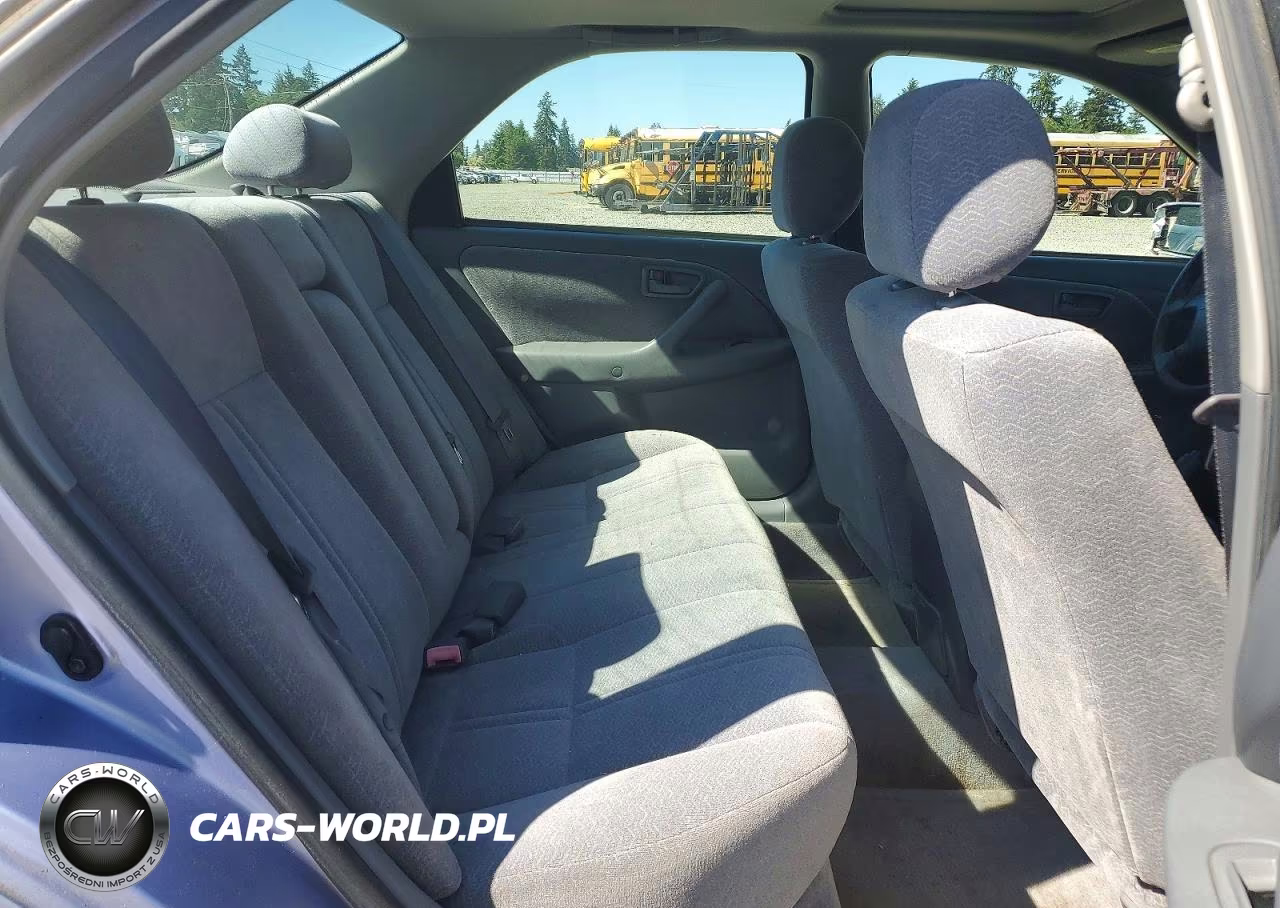 1997 Toyota Camry Le VIN:JT2BG22KXV0055134 - 10