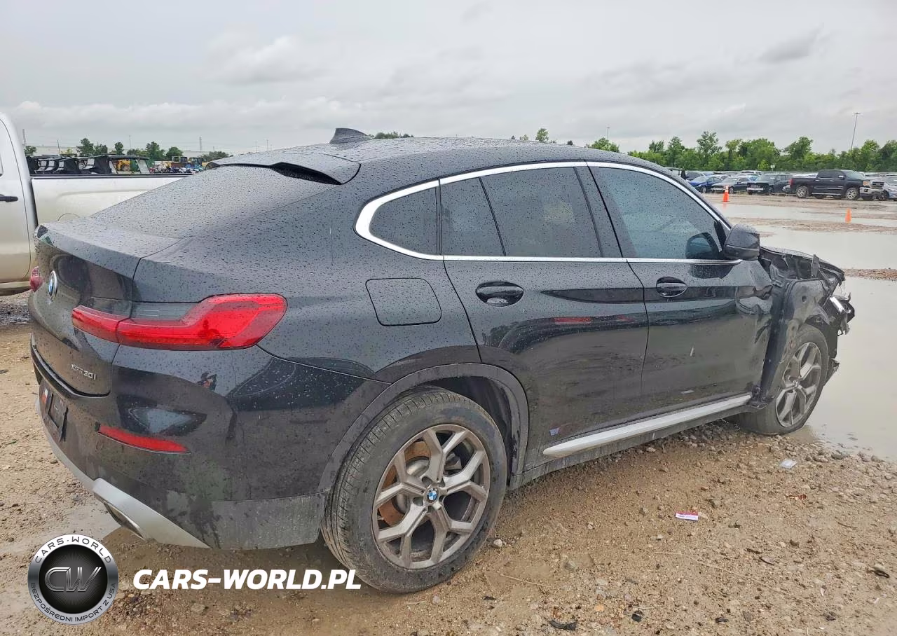2025 BMW X4 xDrive30I VIN:5UX33DT09S9X83419 - 3