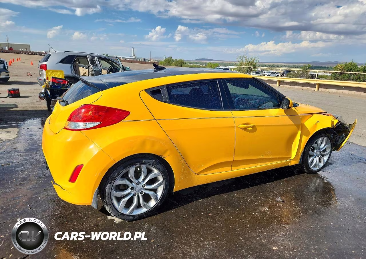 2013 Hyundai Veloster Base VIN:KMHTC6AD1DU177482 - 3