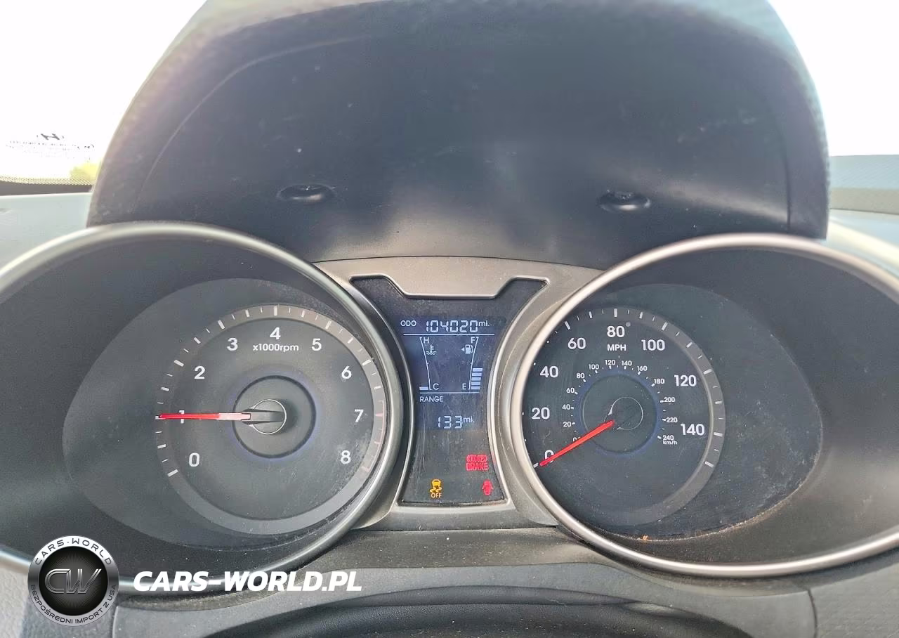 2013 Hyundai Veloster Base VIN:KMHTC6AD1DU177482 - 9