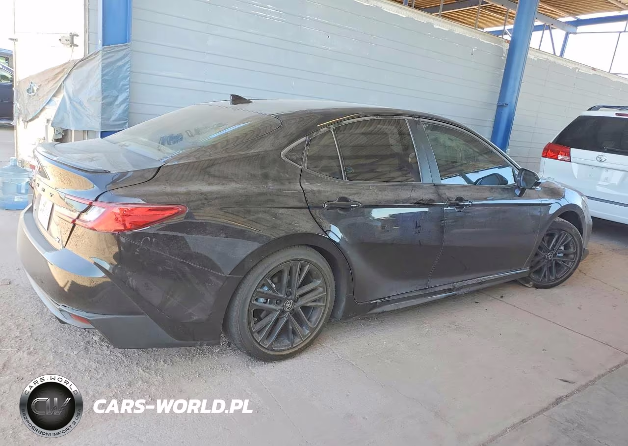 2025 Toyota Camry Se VIN:4T1DAACK7SU090238 - 3