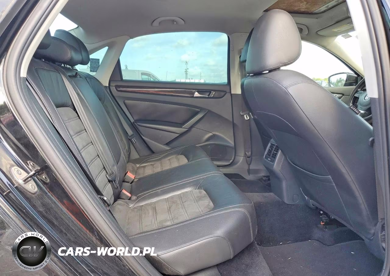 2014 Volkswagen Passat Sel VIN:1VWCT7A37EC052539 - 10