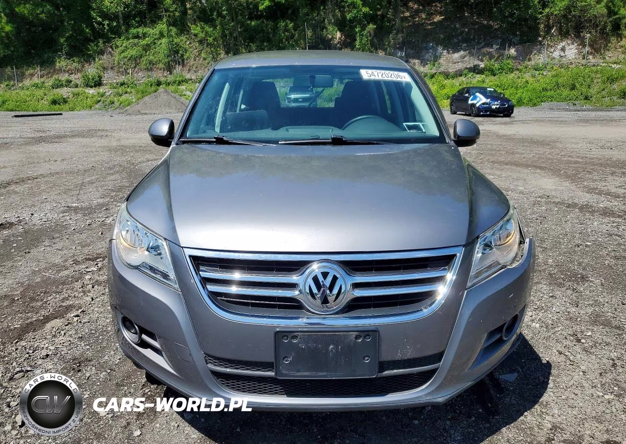 2011 Volkswagen Tiguan S VIN:WVGBV7AX2BW513034 - 5