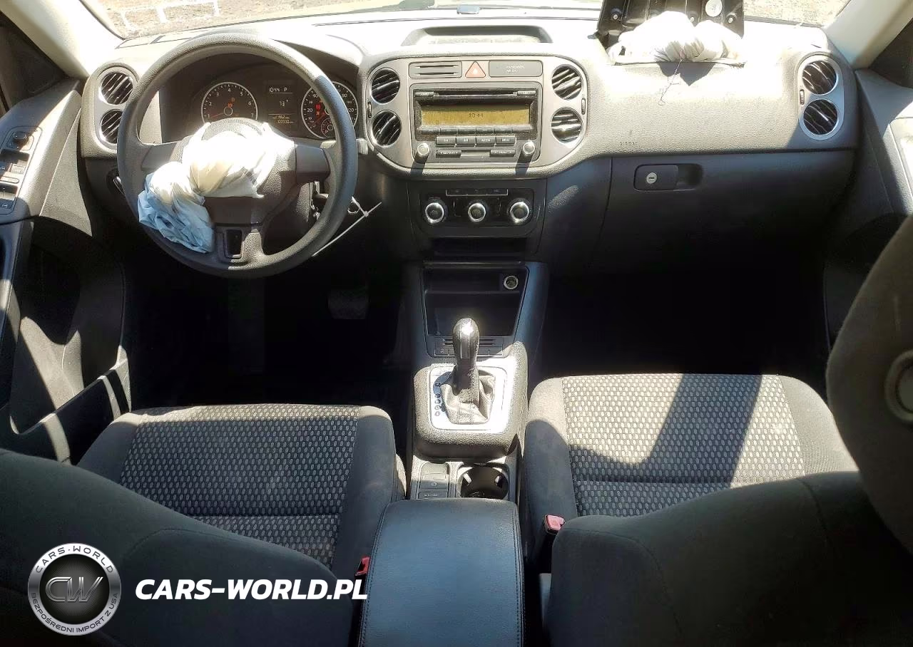 2011 Volkswagen Tiguan S VIN:WVGBV7AX2BW513034 - 8