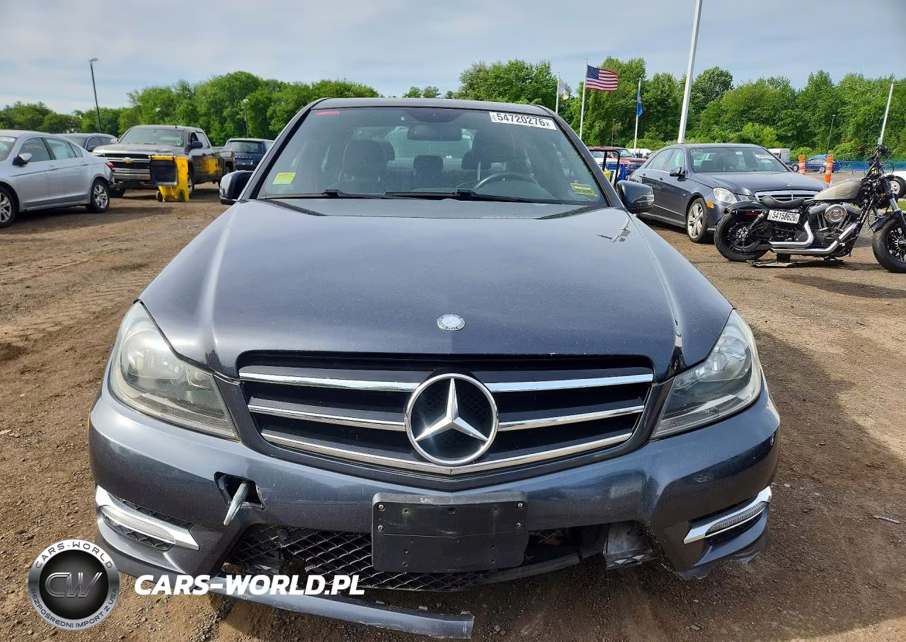 2014 Mercedes-Benz C 300 4Matic VIN:WDDGF8AB3EG183071 - 5
