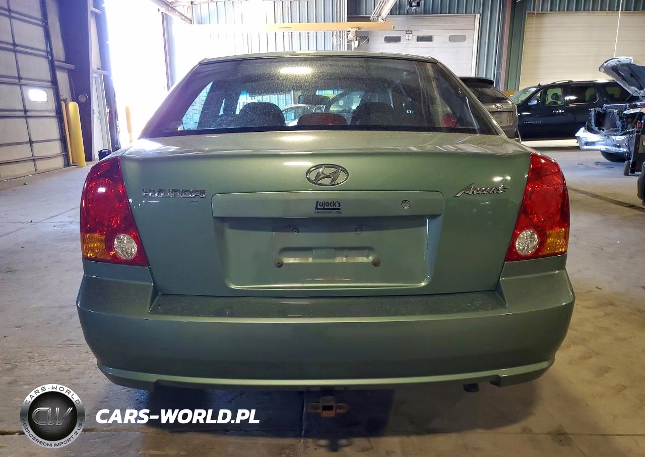 2005 Hyundai Accent Gl VIN:KMHCG45C45U583493 - 6