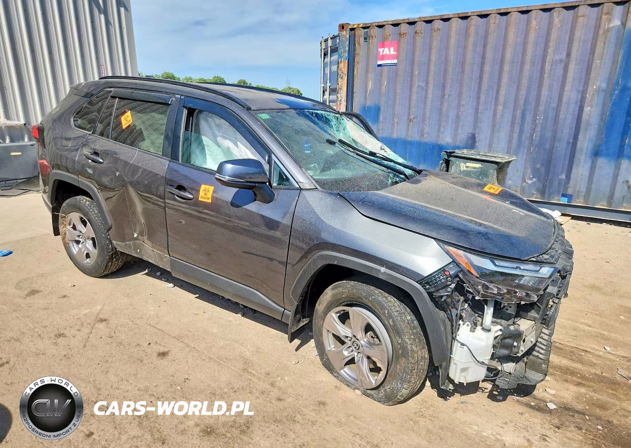 2022 Toyota Rav4 Xle VIN:2T3P1RFV9NC295915 - 4