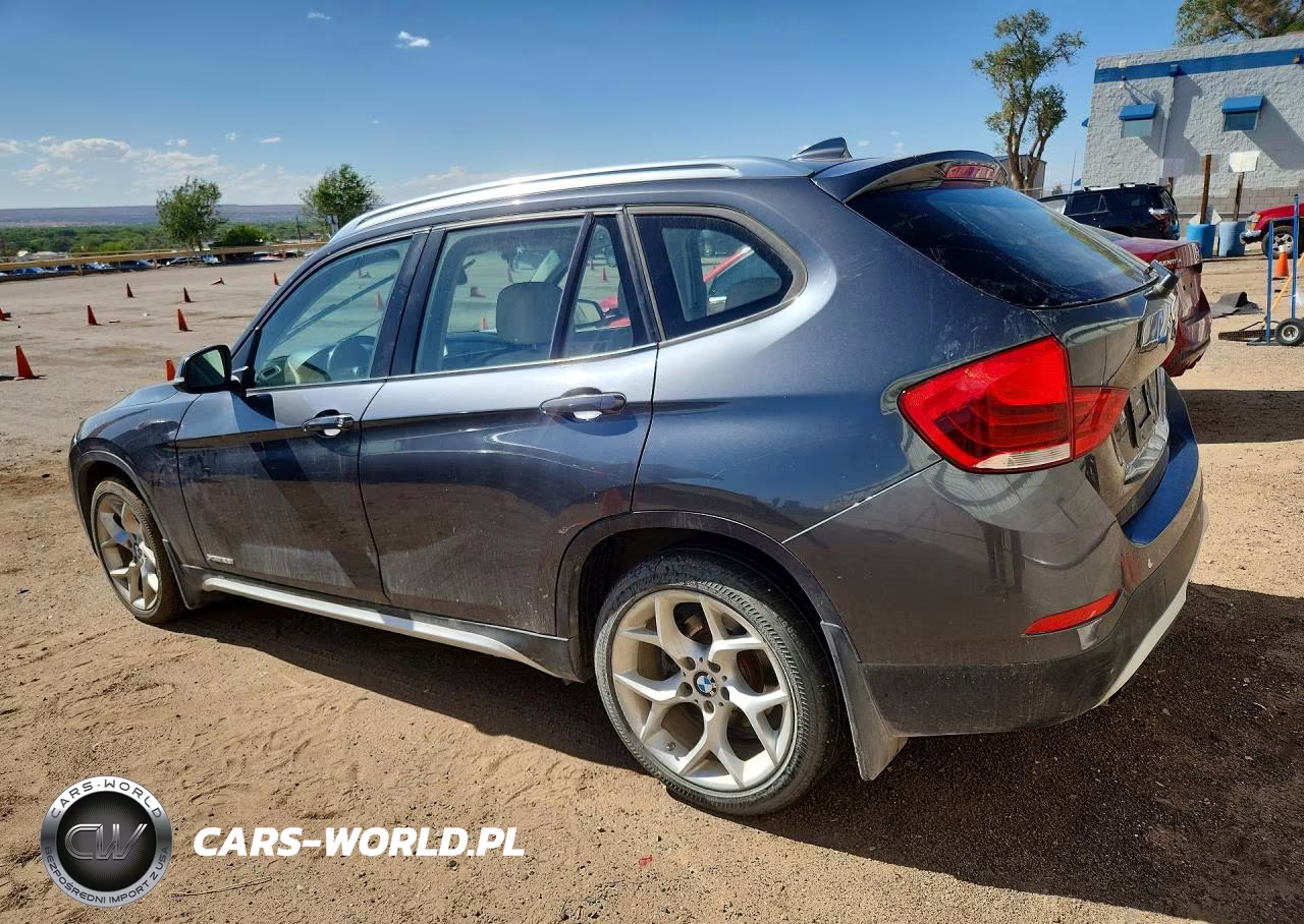 2014 BMW X1 xDrive28I 4D Suv VIN:WBAVL1C55EVY18180 - 2