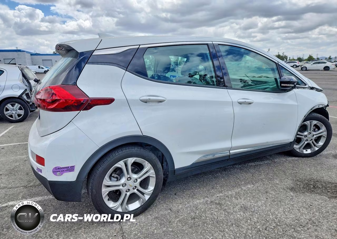 2019 Chevrolet Bolt Ev Lt VIN:1G1FY6S0XK4116779 - 3