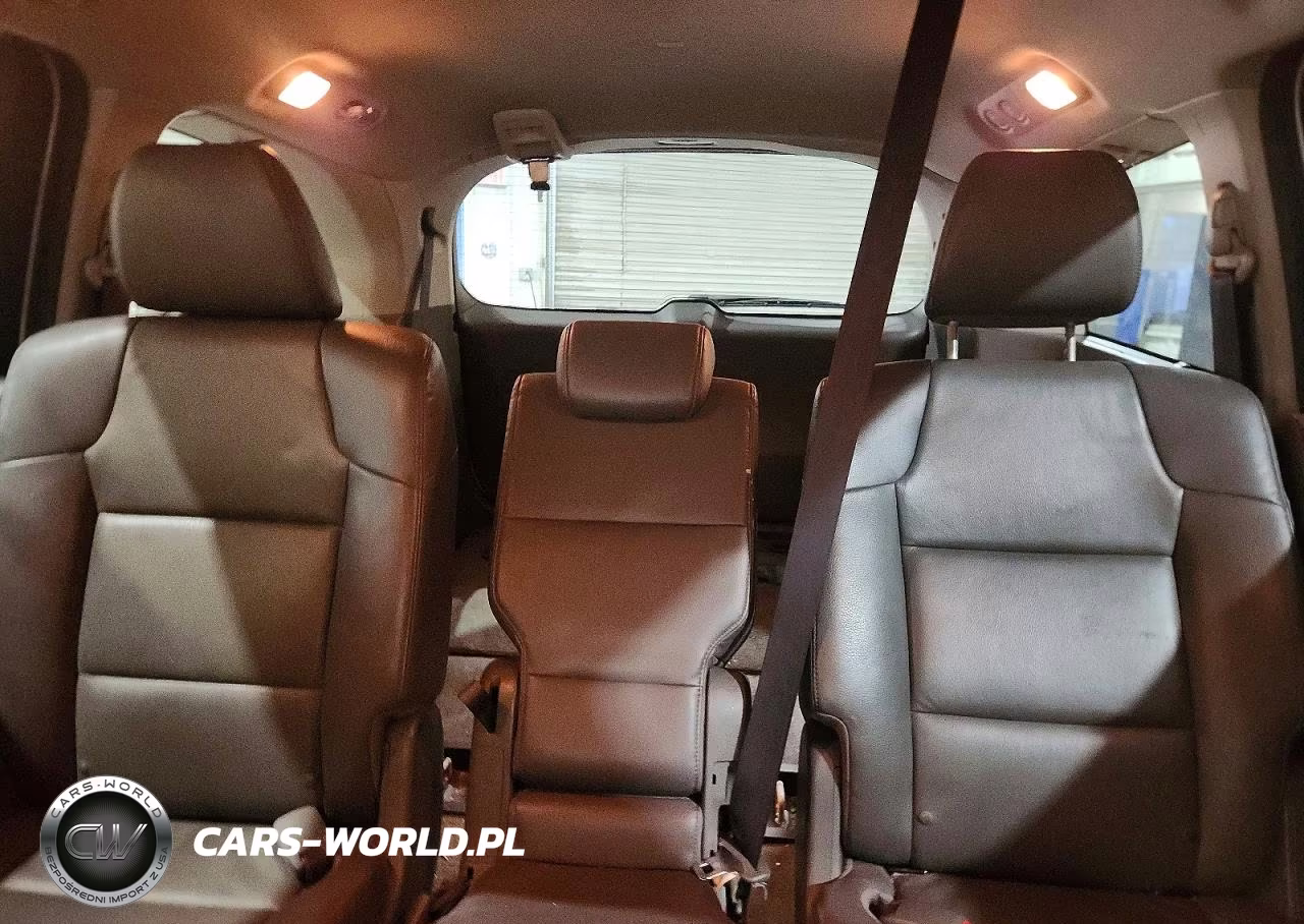 2013 Honda Odyssey Touring VIN:5FNRL5H92DB077541 - 10
